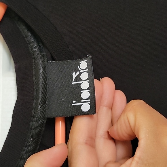 Diadora Girl's Black Tennis Dress, size 8T - Picture 6 of 11